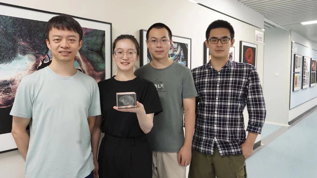 Mapped the Most Accurate Macaque Brain Atlas in 100 Hours! Chinese Scientists Develop the World's Fastest Large-Scale Three-Dimensional Microscopic Imaging Technology, Accelerating Human Brain Analysis | Interview